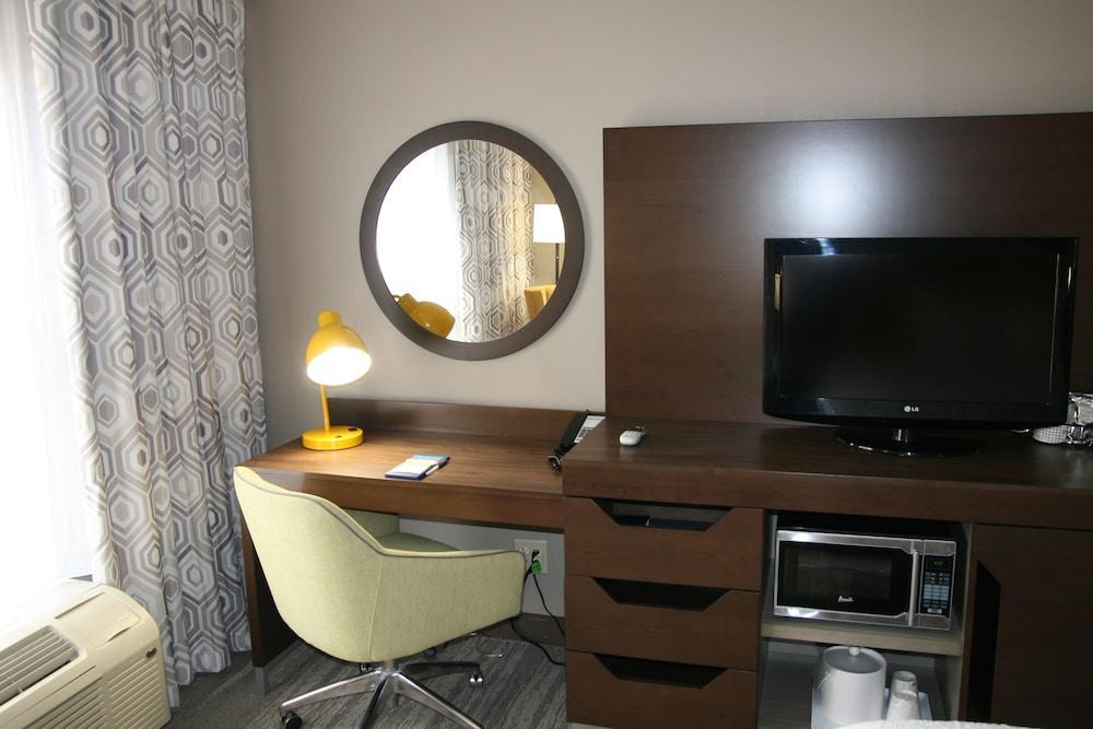 Hampton Inn & Suites Concord-Charlotte Eksteriør bilde
