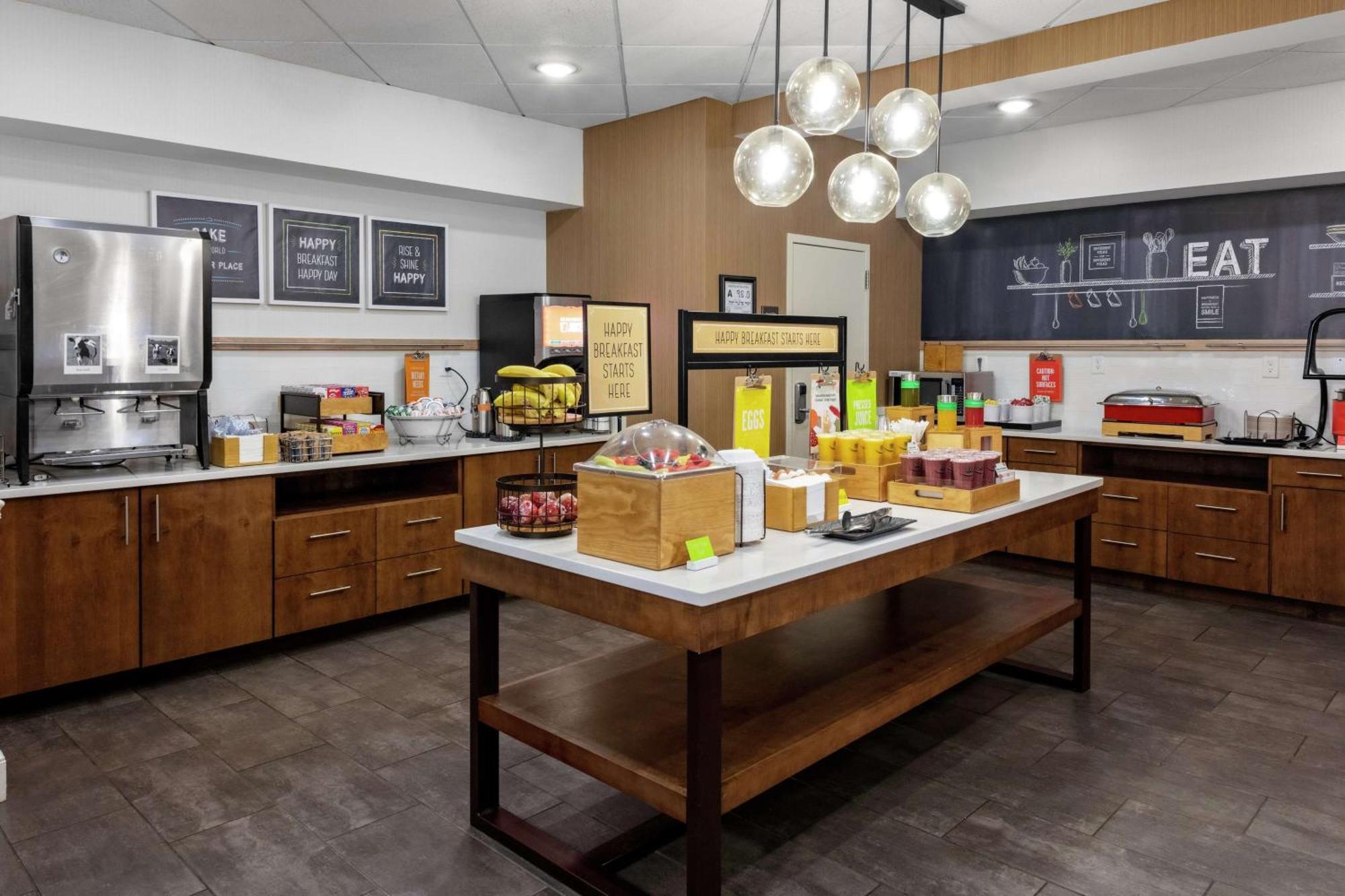 Hampton Inn & Suites Concord-Charlotte Eksteriør bilde