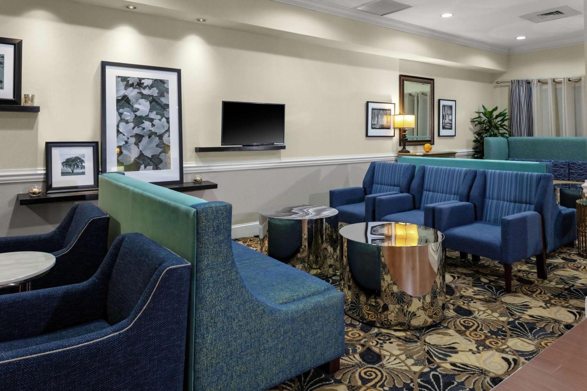 Hampton Inn & Suites Concord-Charlotte Eksteriør bilde
