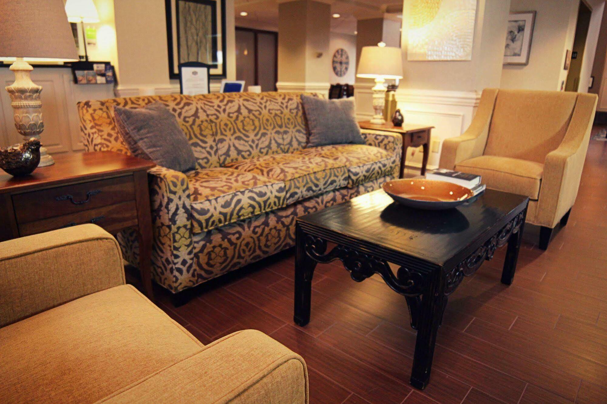 Hampton Inn & Suites Concord-Charlotte Eksteriør bilde